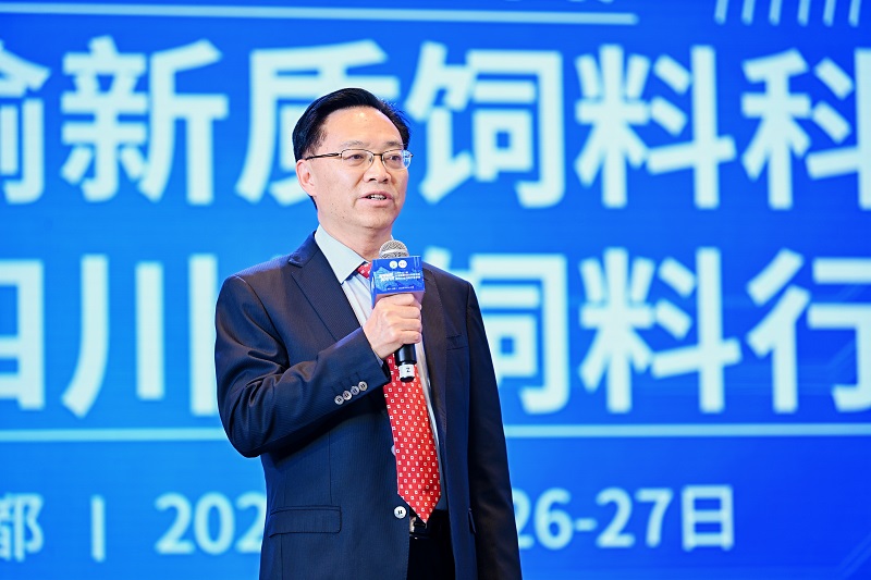 陈代文.jpg 陈代文.jpg