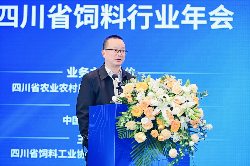 余东.jpg 余东.jpg